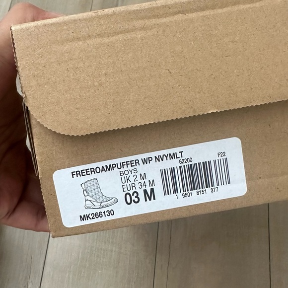 ❌ SOLD ❌ Merrell Winter Boots kids - Picture 8 of 8